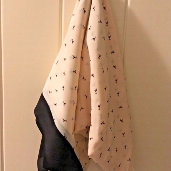 NWOT Club Monaco Square Himanah 100% Silk Scarf Martini glasses Ecru - Picture 2 of 3